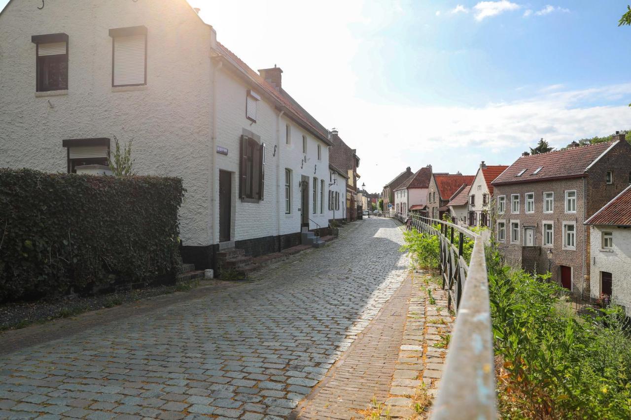 B&B Bie Janssen Elsloo  ภายนอก รูปภาพ