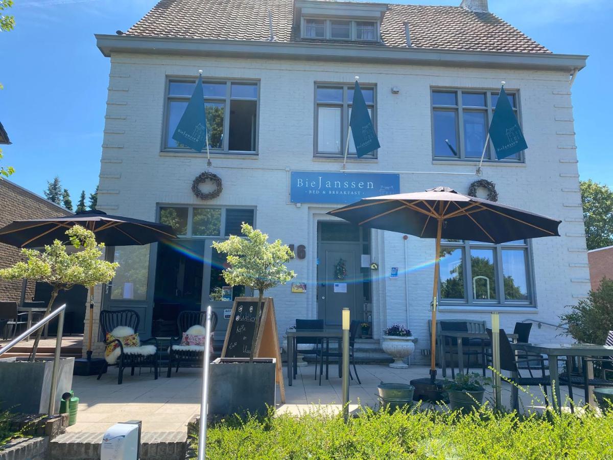 B&B Bie Janssen Elsloo  ภายนอก รูปภาพ