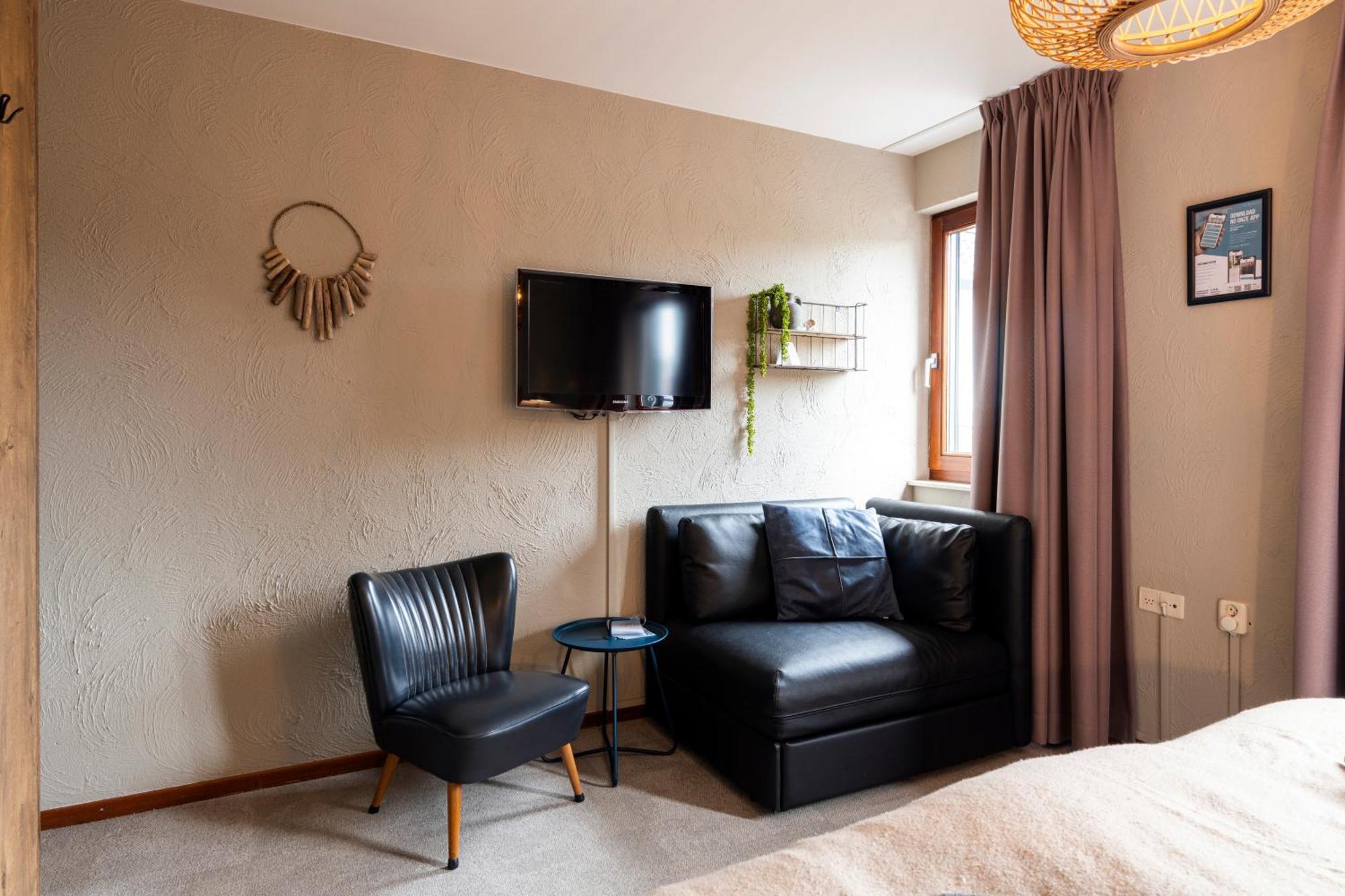 B&B Bie Janssen Elsloo  ภายนอก รูปภาพ